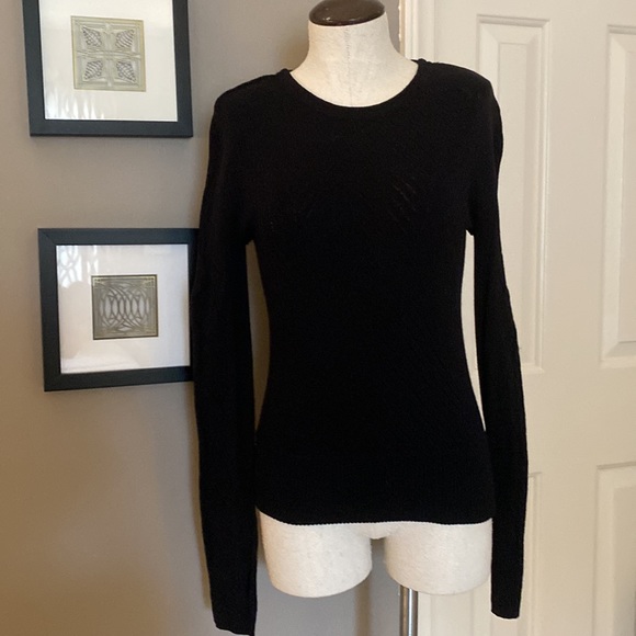 Free People Movement Cable Layer Black BNWOT - Picture 3 of 6